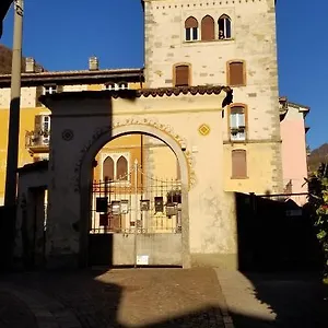 Bella Alda Beautiful Castle Penthouse Apartment Canzo
